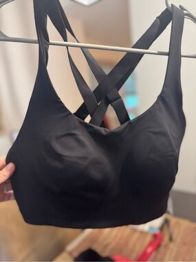 lululemon athletica Black Crisscross Strappy Sports Bra